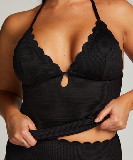 Kształtowane tankini, Czarny