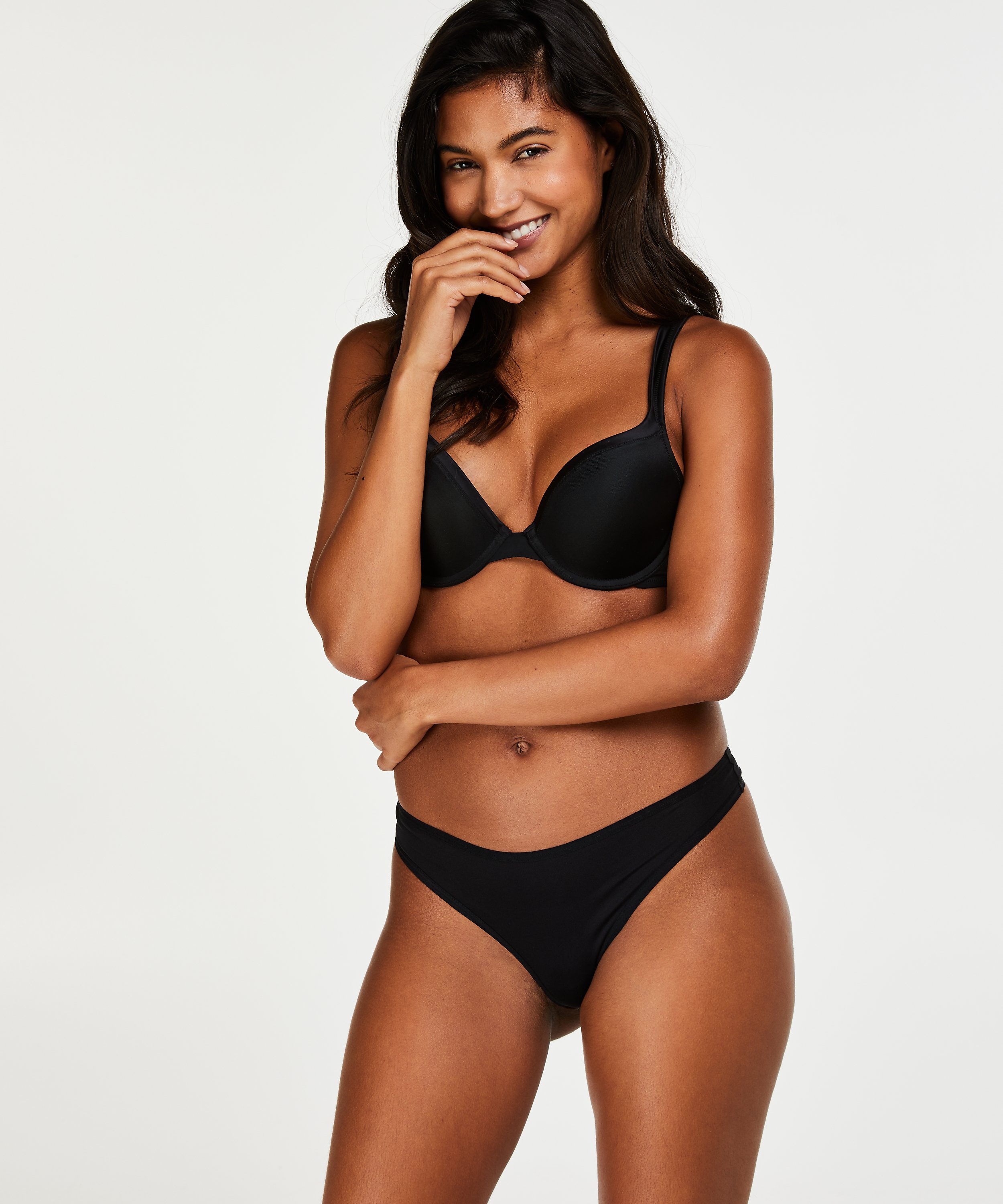 Satynowy usztywniony biustonosz z fiszbinami, Czarny, main