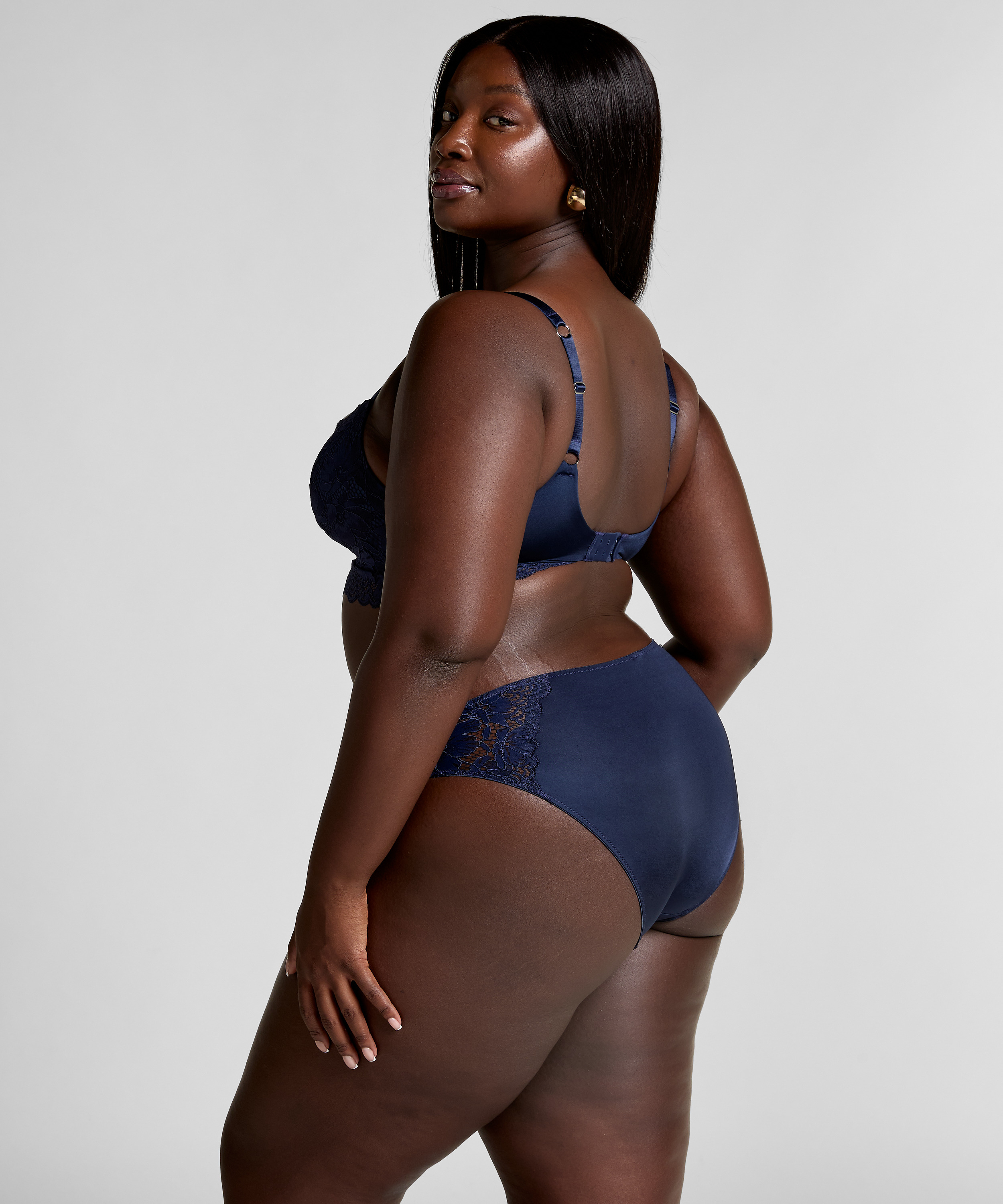 Brazyliany Andrea, Niebieski, main