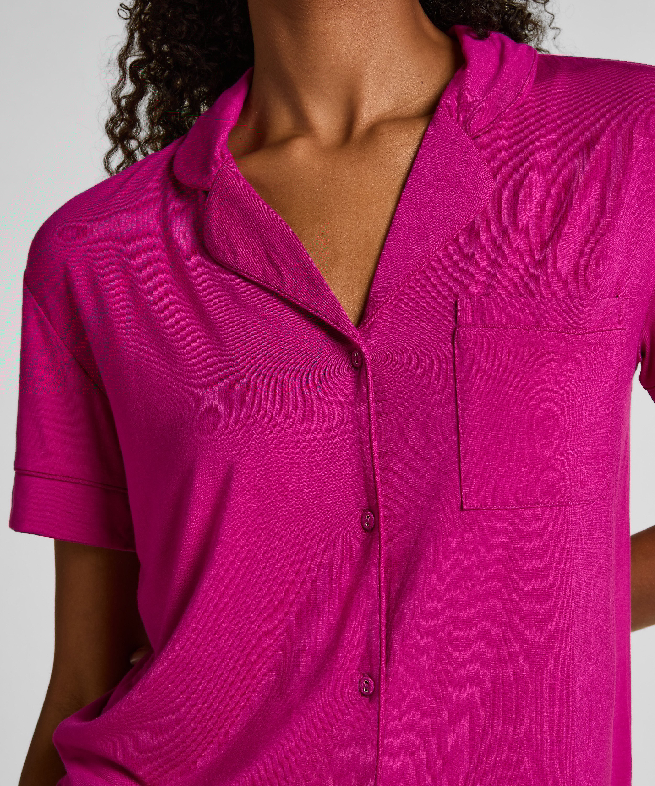 Narzutka Essential z dżerseju z kr&oacute;tkim rękawem, R&oacute;żowy, main