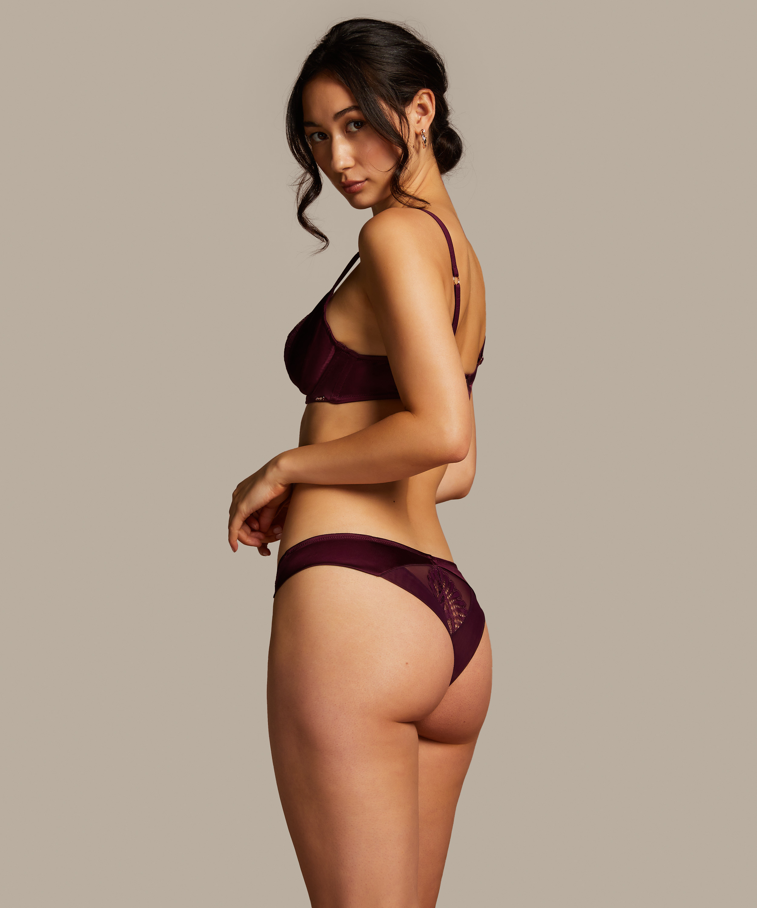 Nieusztywniany biustonosz z fiszbinami Jamie, Fioletowy, main