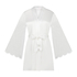 Satynowe kimono, Biały