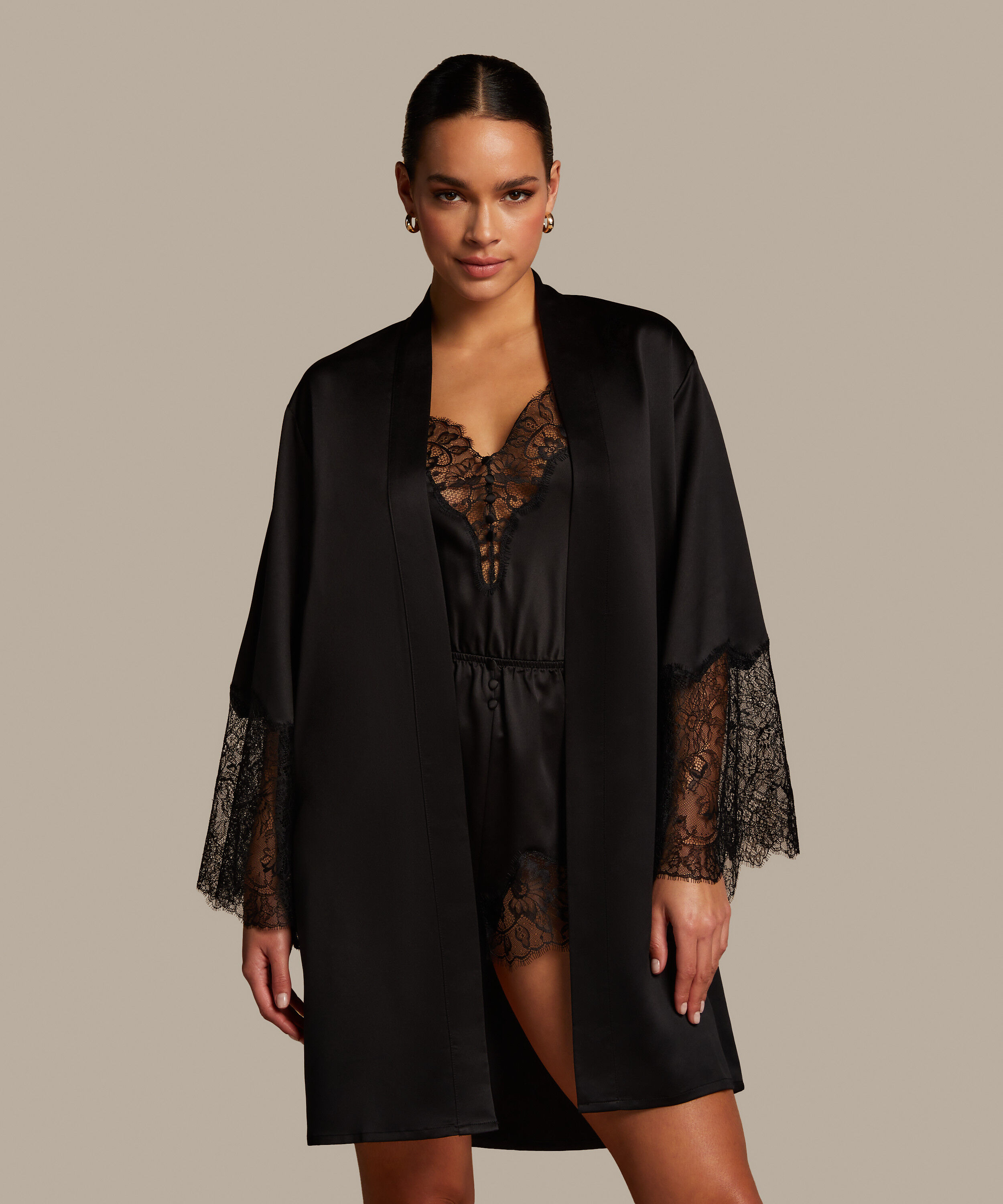 Kimono Camille, Czarny