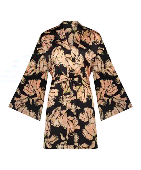 Satynowe kimono, Czarny