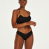 Brazyliany Jessica, Czarny