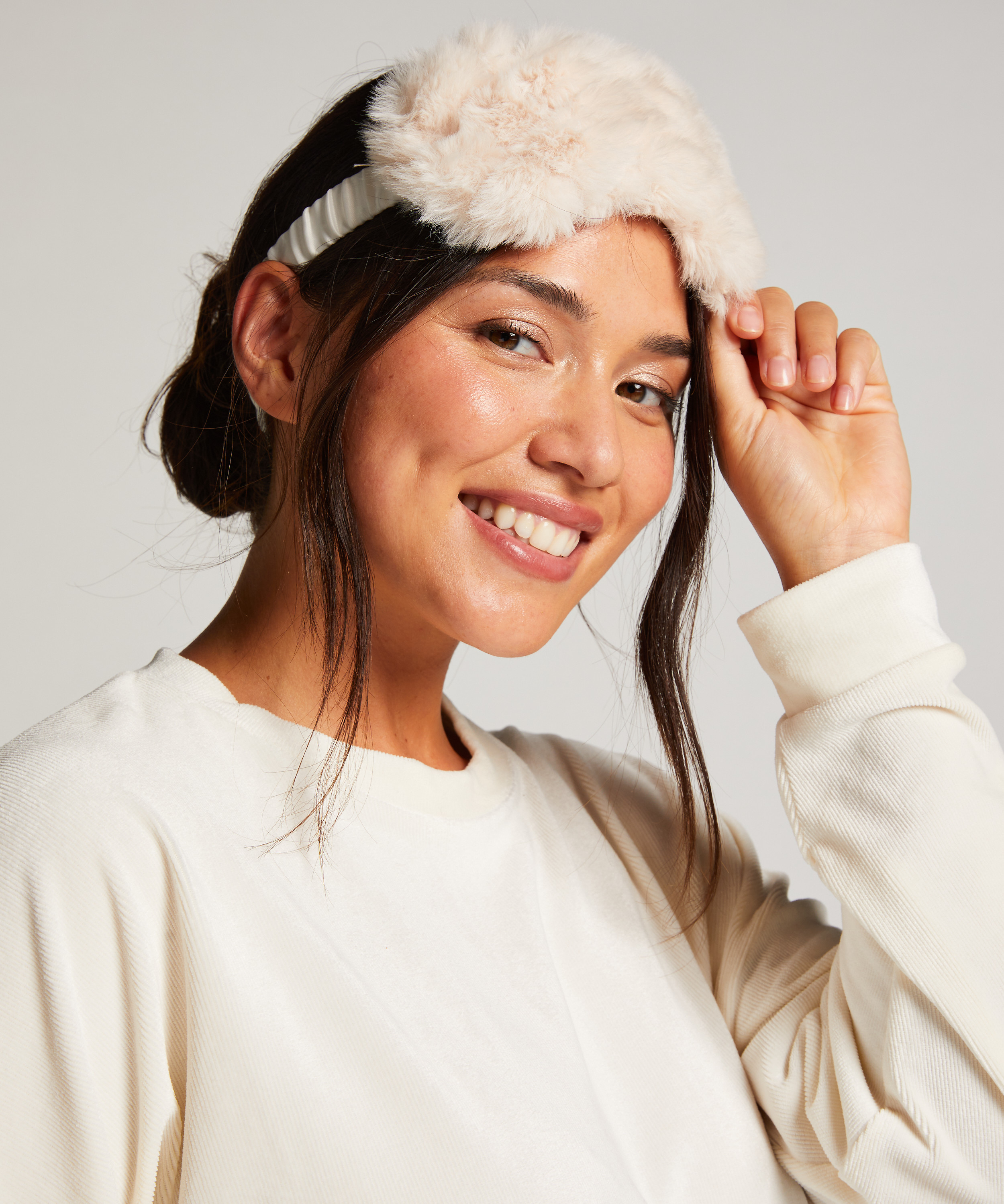 Maska do spania ze sztucznego futra, Biały, main