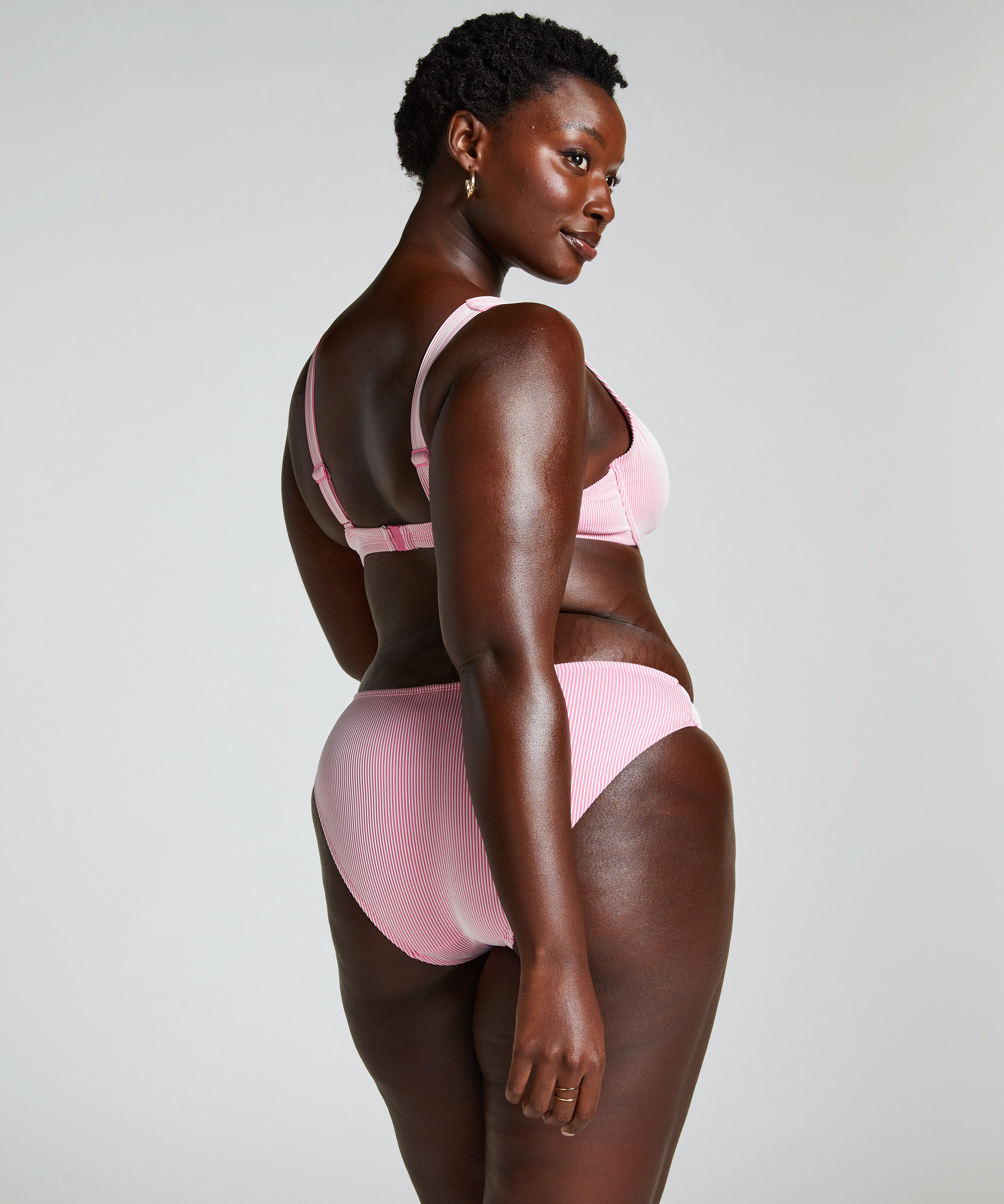 G&oacute;ra od bikini Fiji, R&oacute;żowy, main