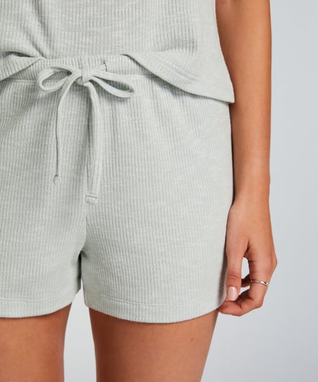 Szorty z tkaniny w prążki, Zielony