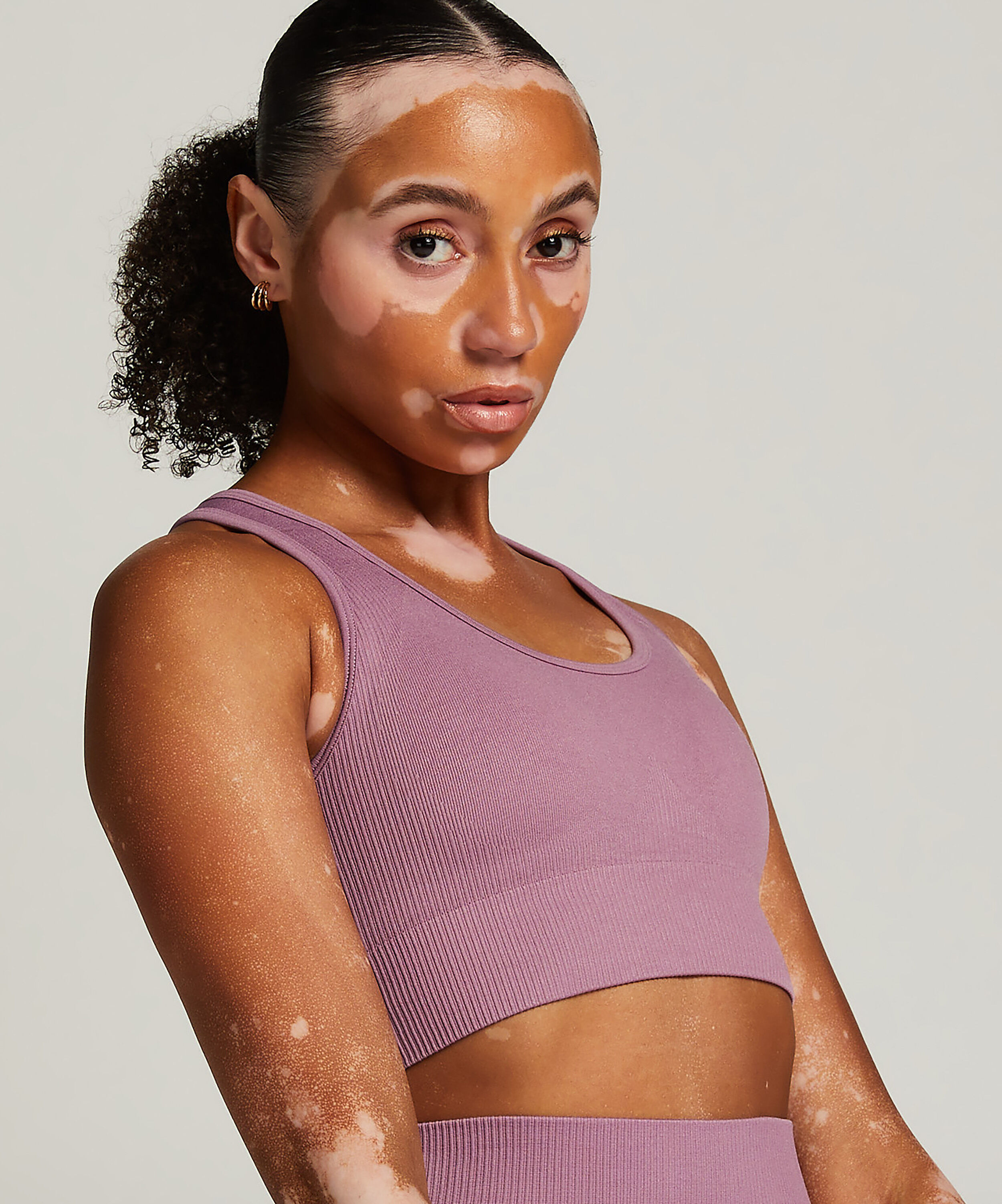 Biustonosz sportowy bezszwowy HKMX Zebra, Fioletowy