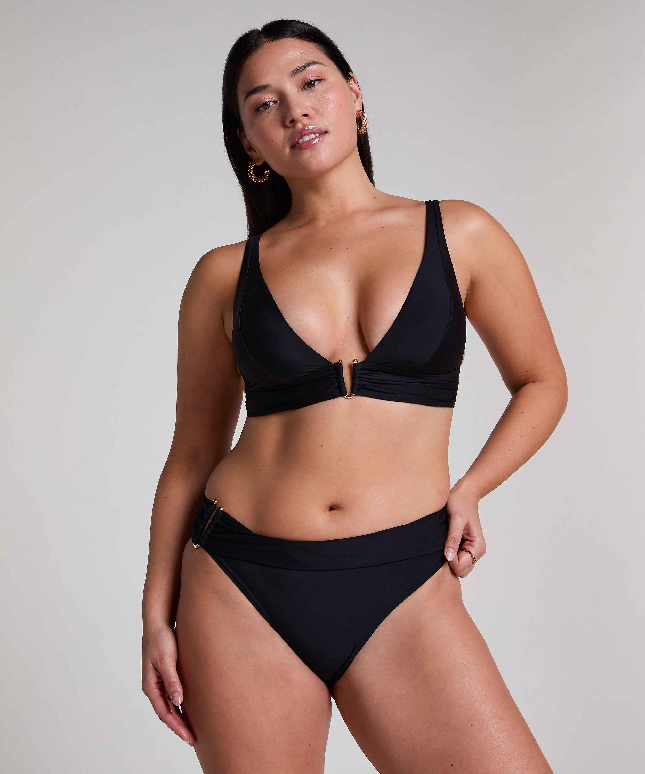 Tr&oacute;jkątna g&oacute;ra od bikini Luna, Czarny, main
