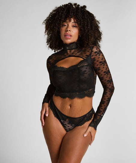 Braletka Lou, Czarny