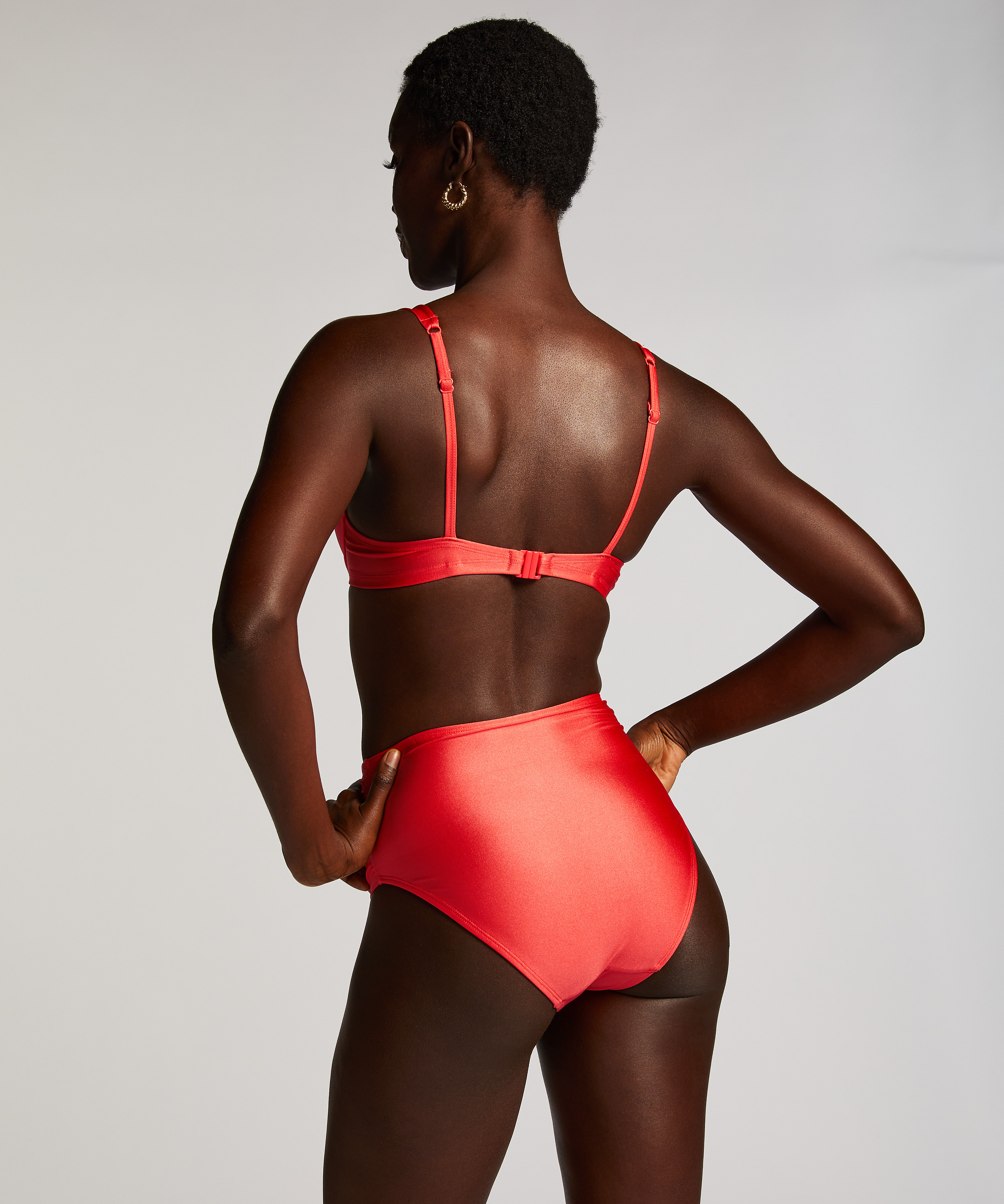 Usztywniany top bikini z fiszbinami Luxe miseczka E+, Czerwony, main