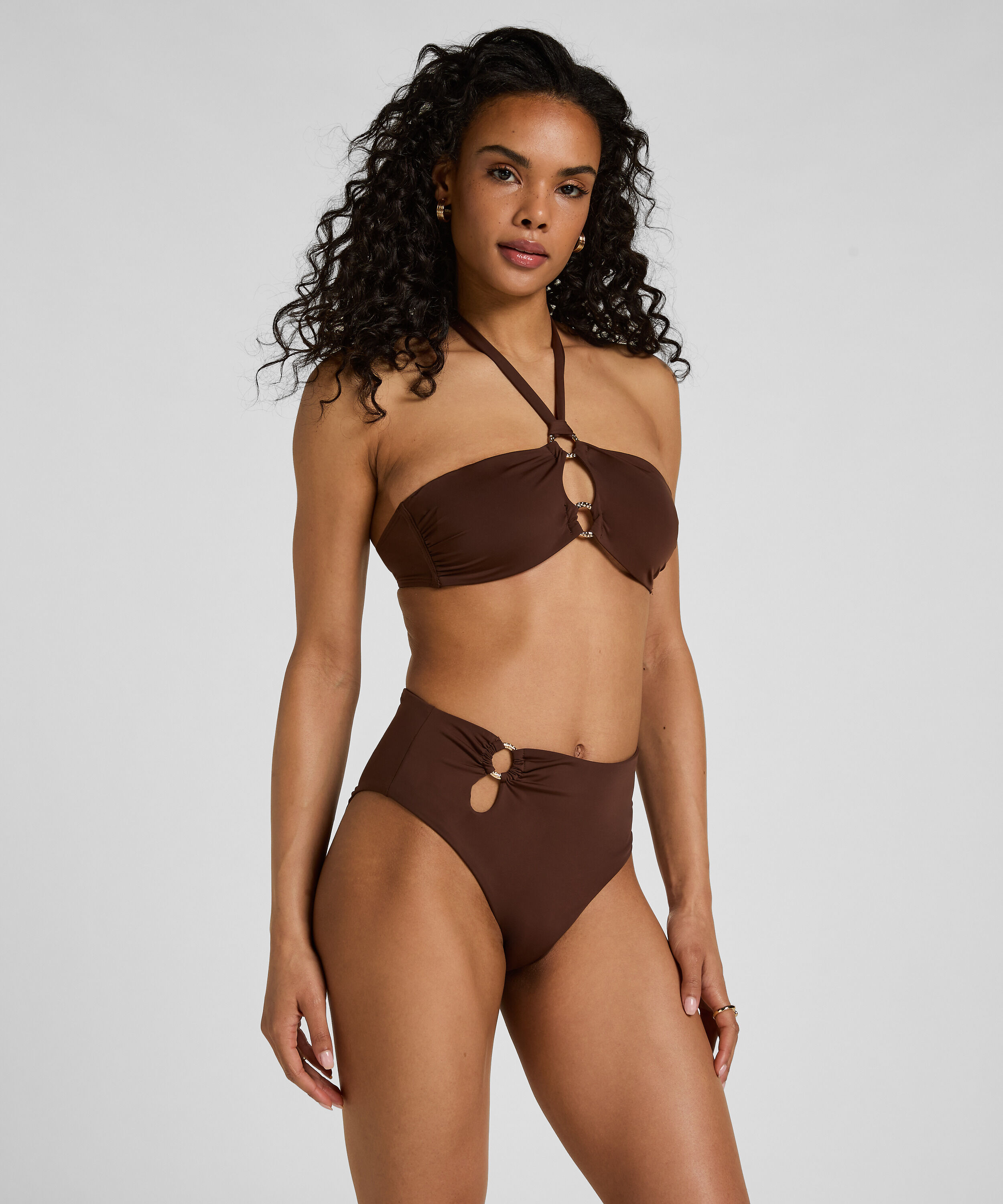 G&oacute;ra Bikini Tr&oacute;jkąt Algarve, Brązowy