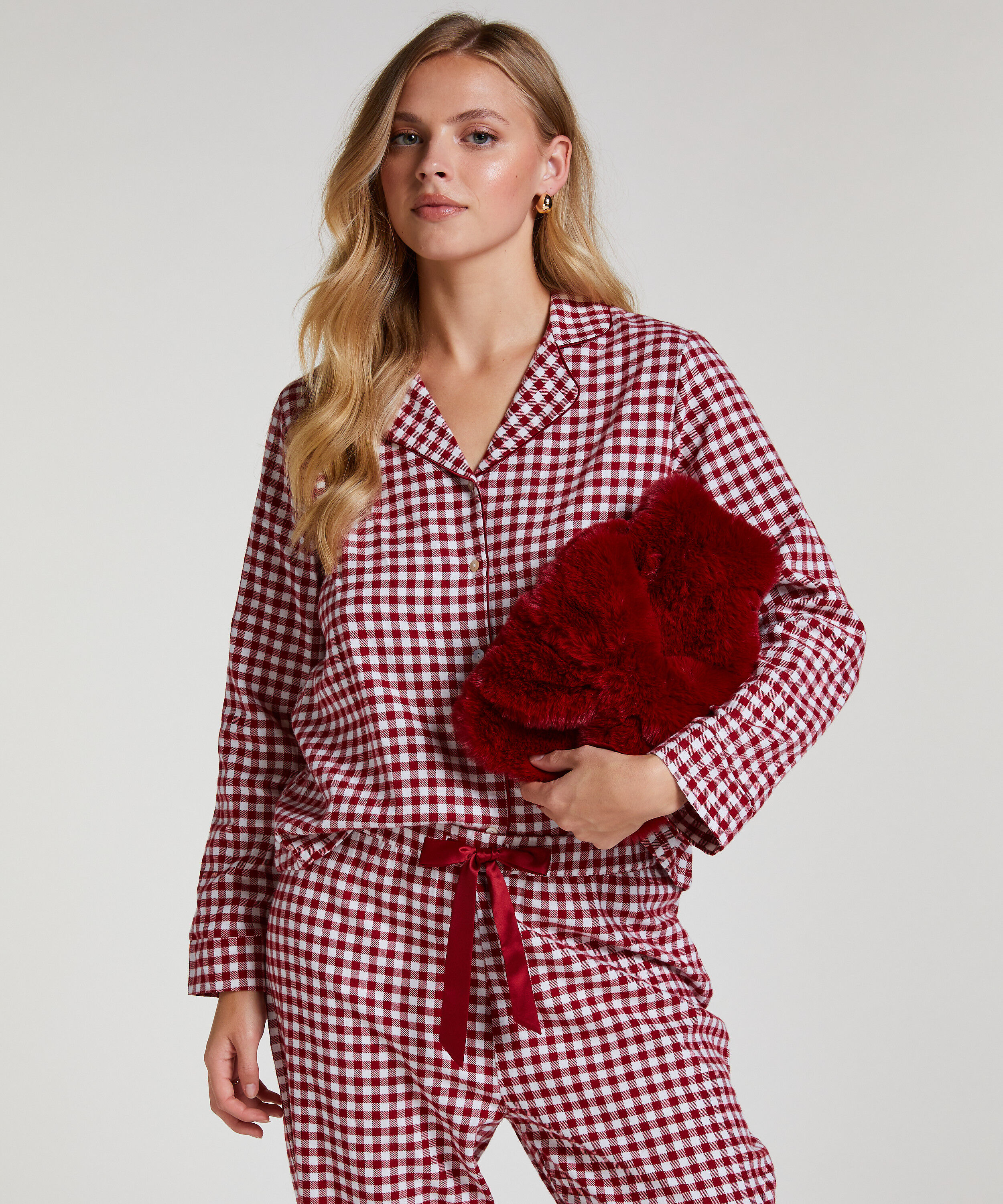 Butelka z gorącą wodą, Czerwony