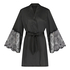 Satynowe kimono, Czarny