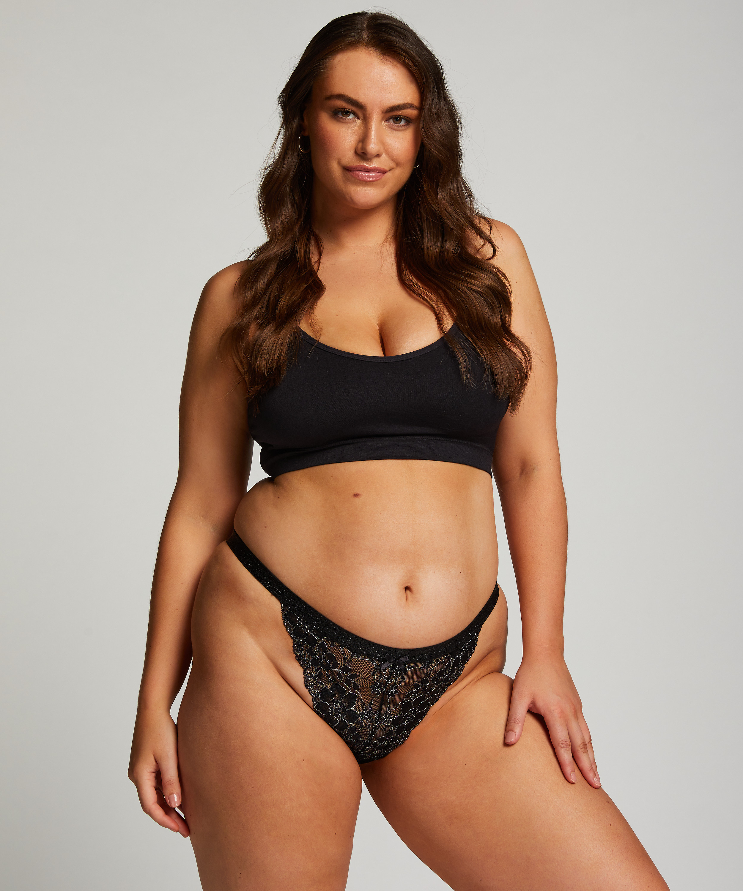 Brazyliany Dewi, Czarny, main