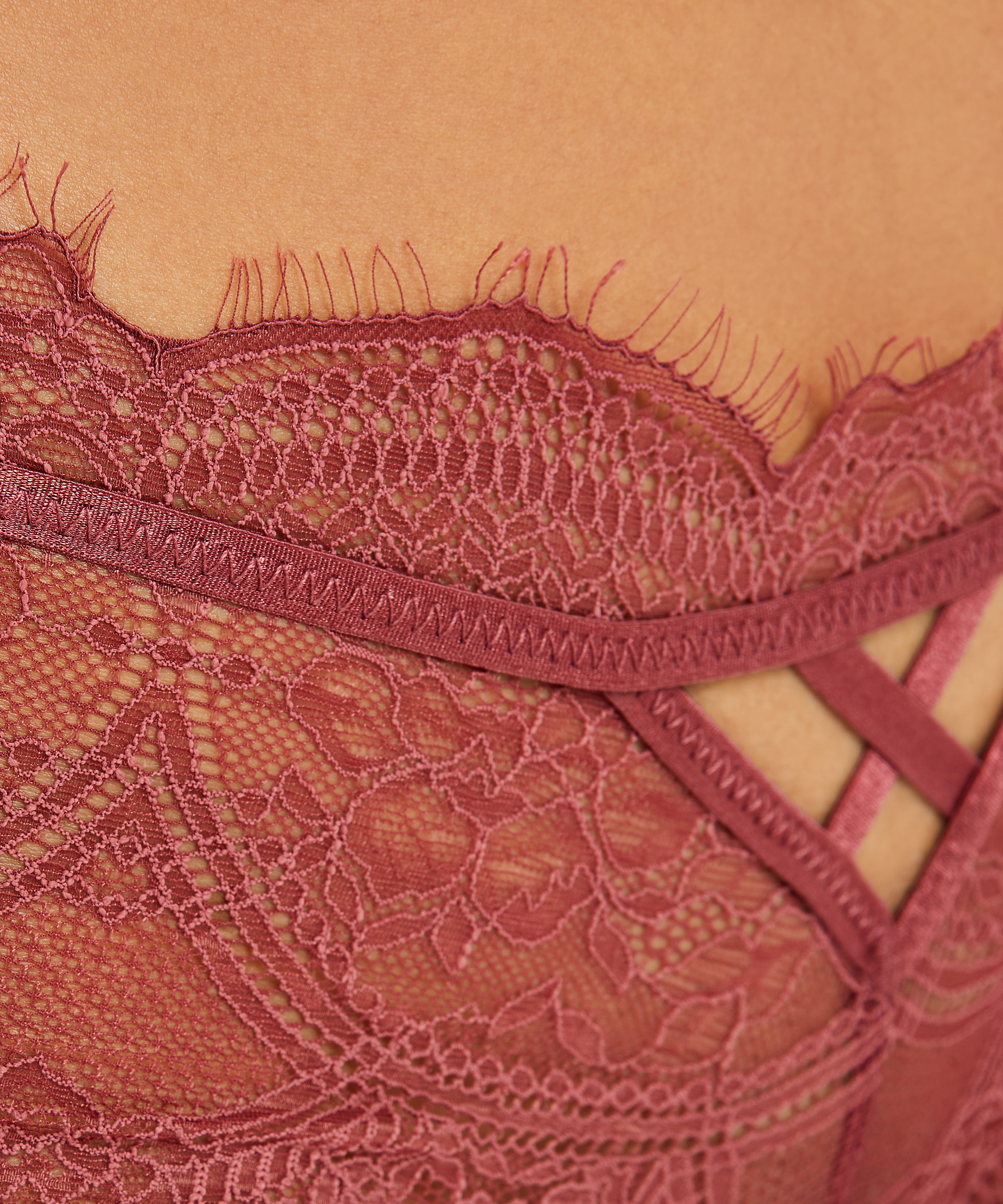 Bokserki Yui, Czerwony, main