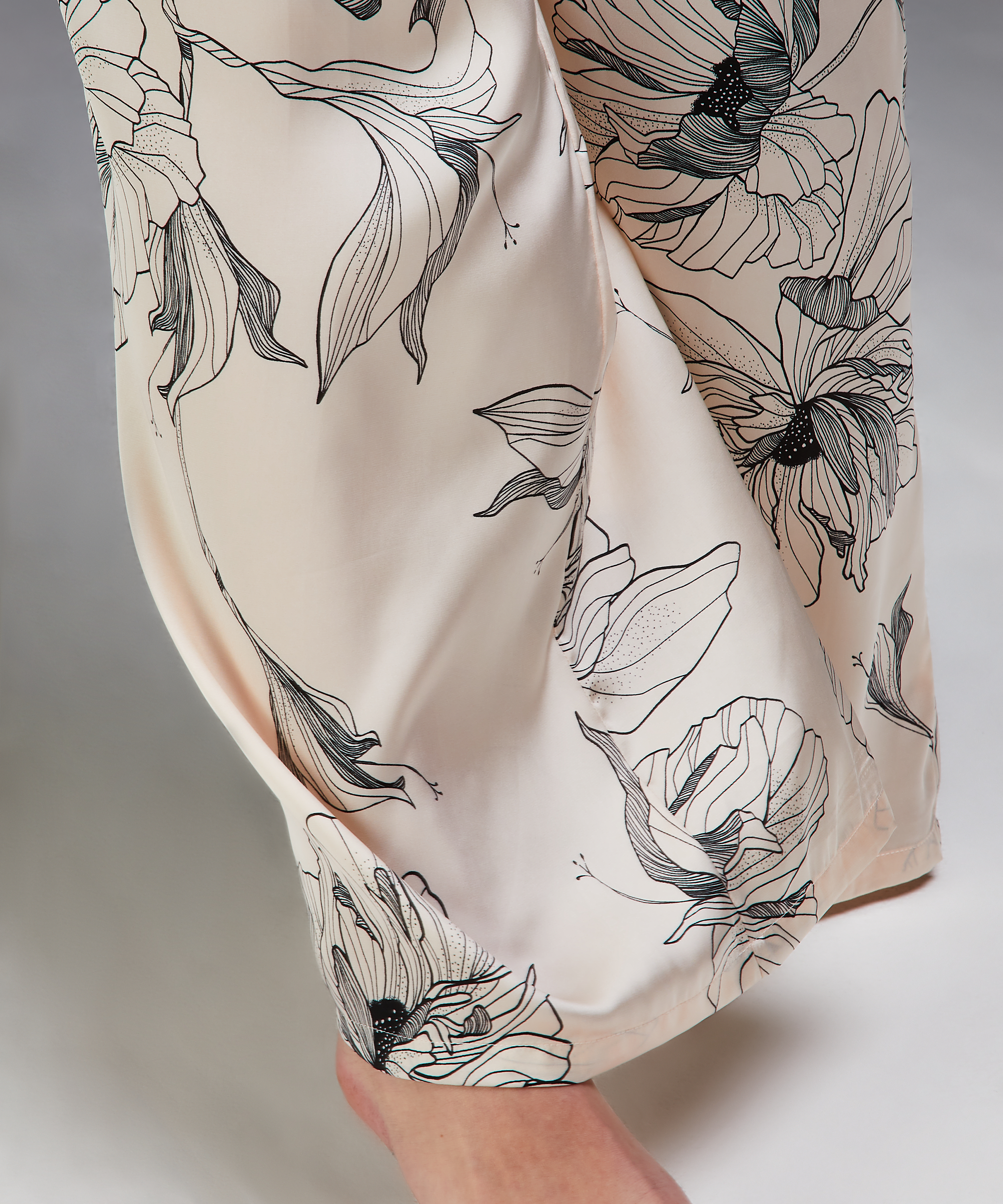 Petite Lotus satin palazzo trousers, R&oacute;żowy, main