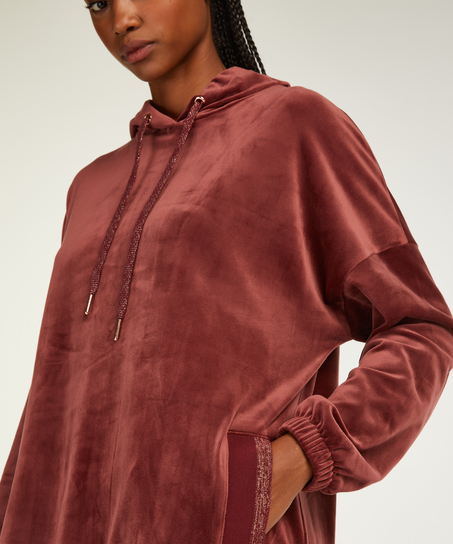 Aksamitna sukienka, Brązowy