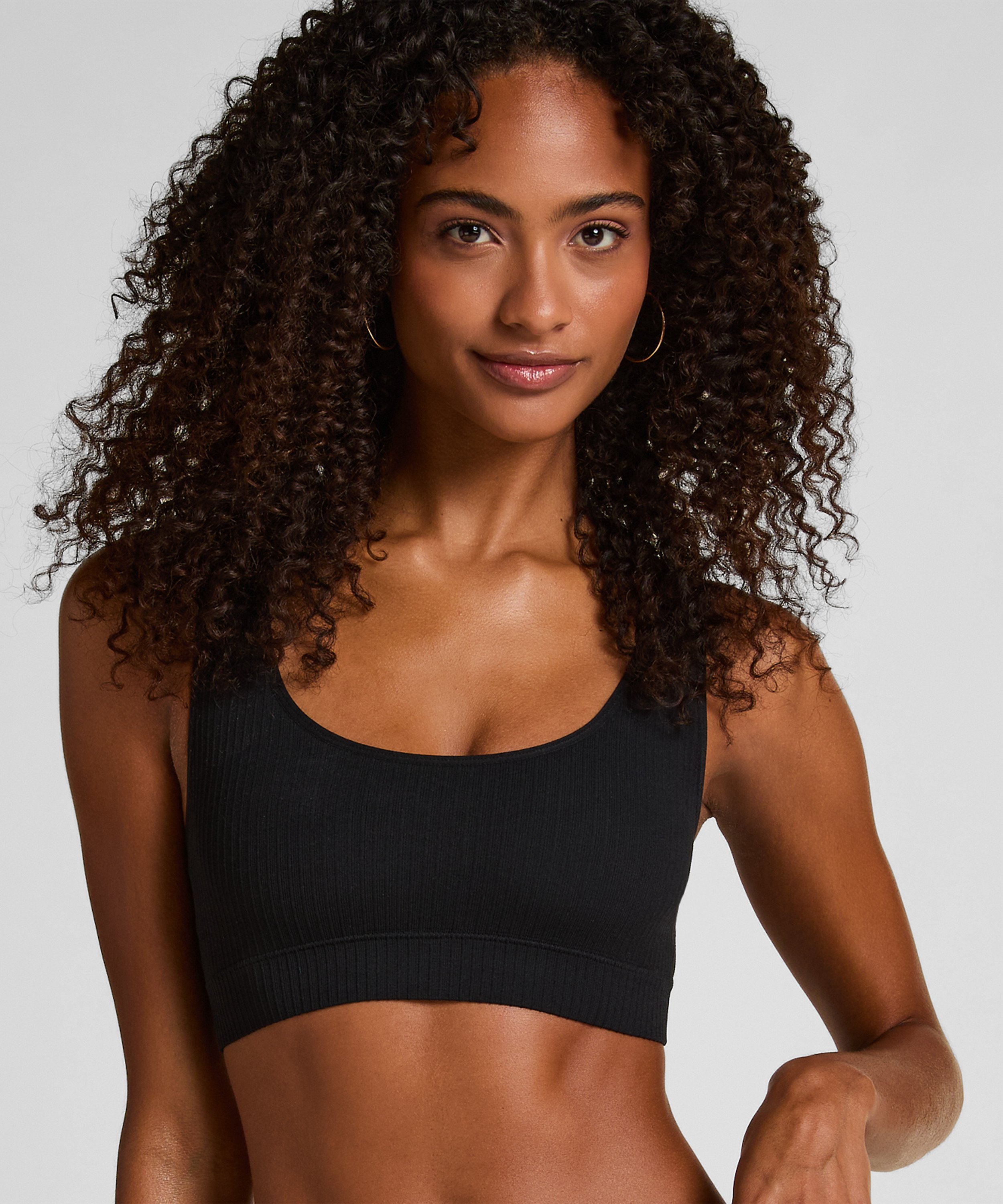 Braletka z dekoltem Dianne, Czarny, main