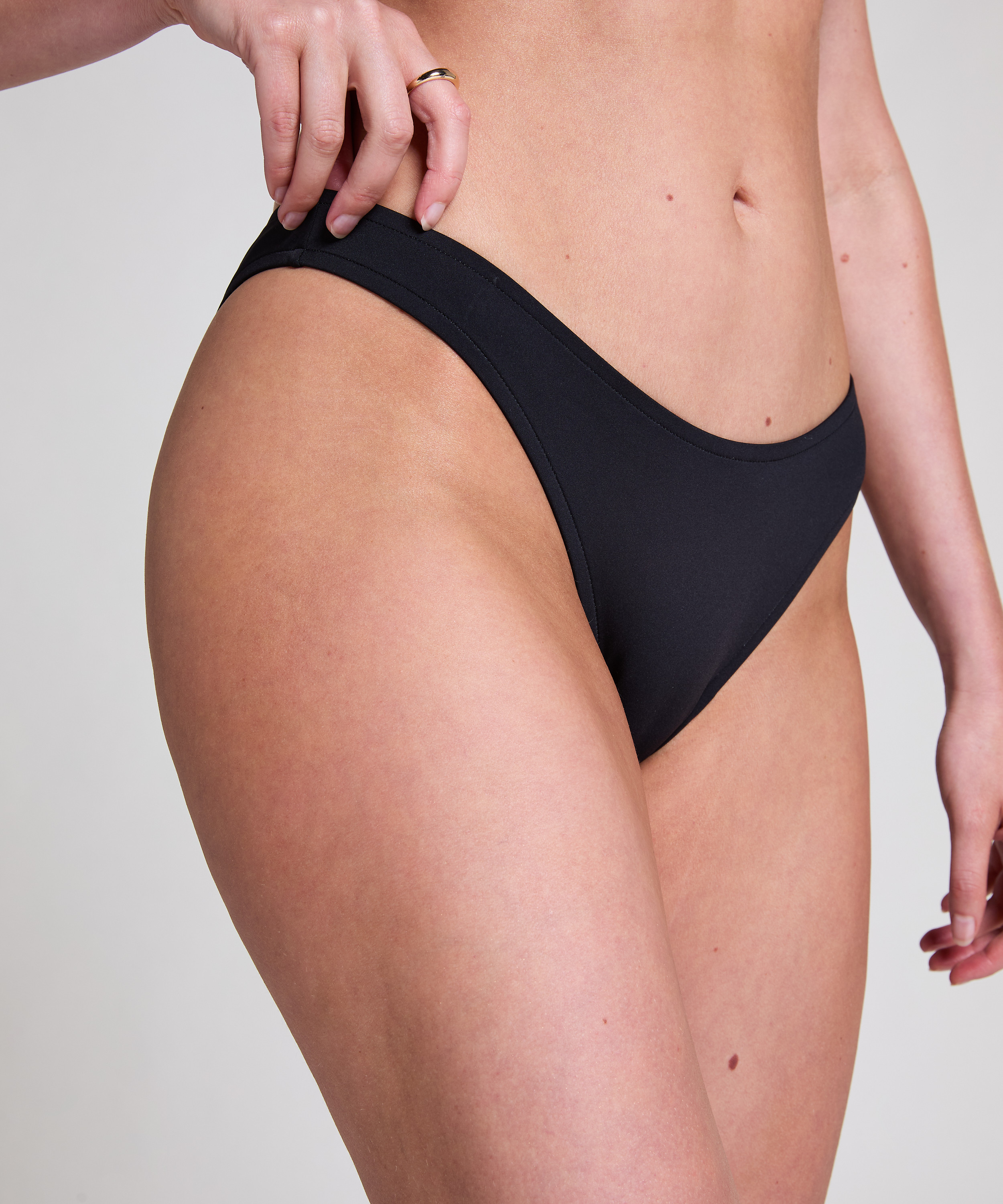 Neoprenowe bikini z wysokimi nogawkami, Czarny, main