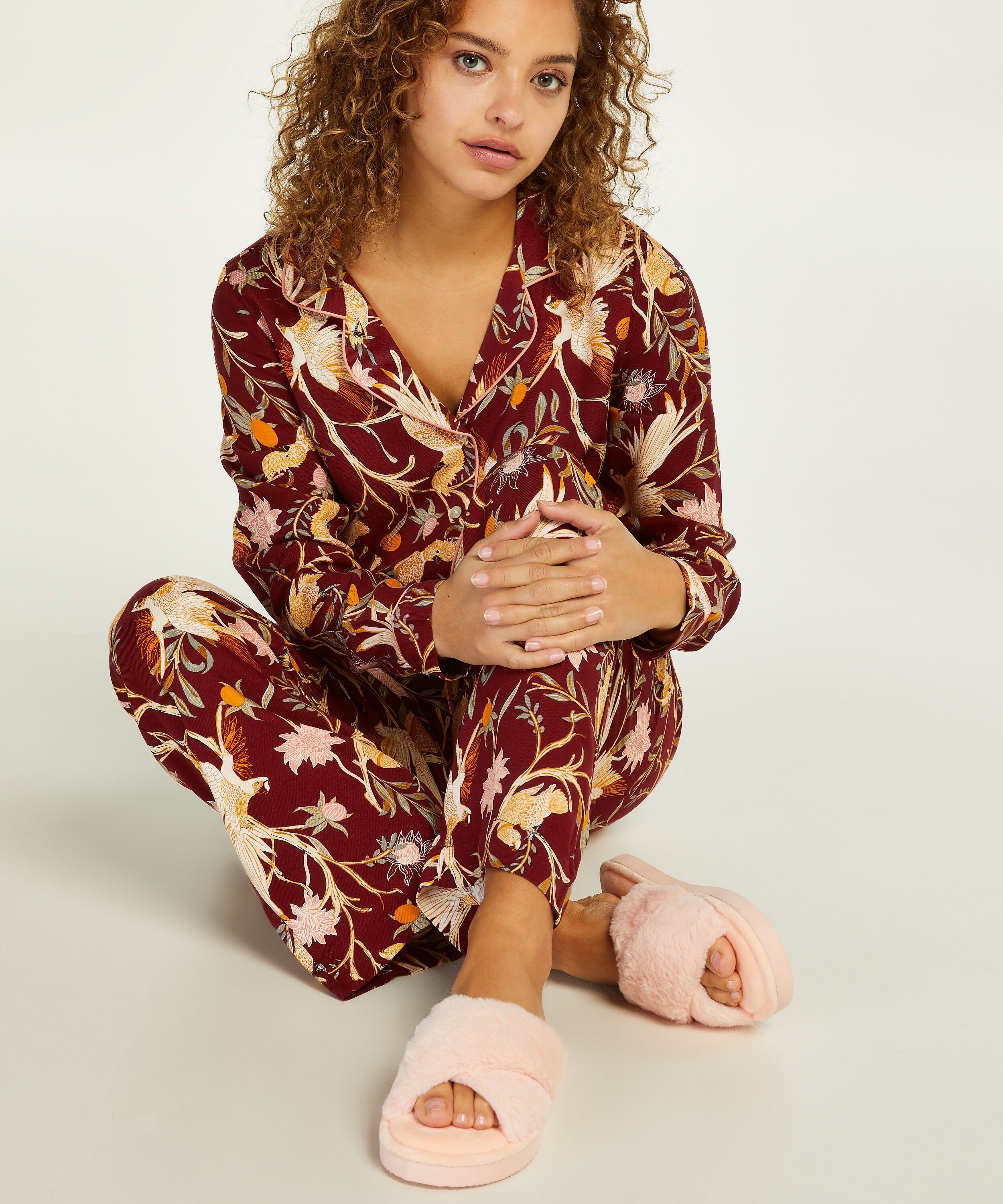 Kapcie ze sztucznym futerkiem, R&oacute;żowy