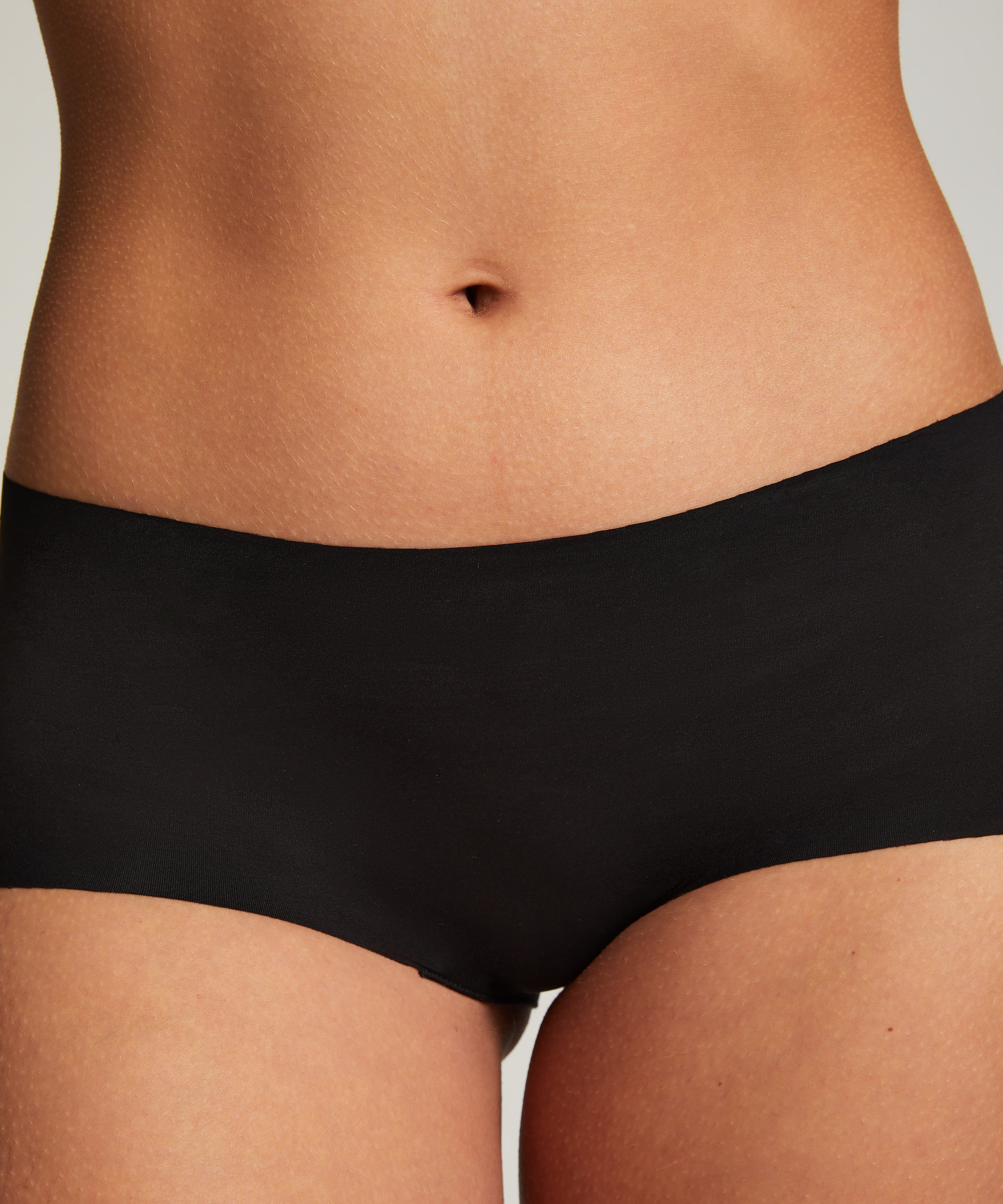 Niewidzialne szorty, Czarny, main