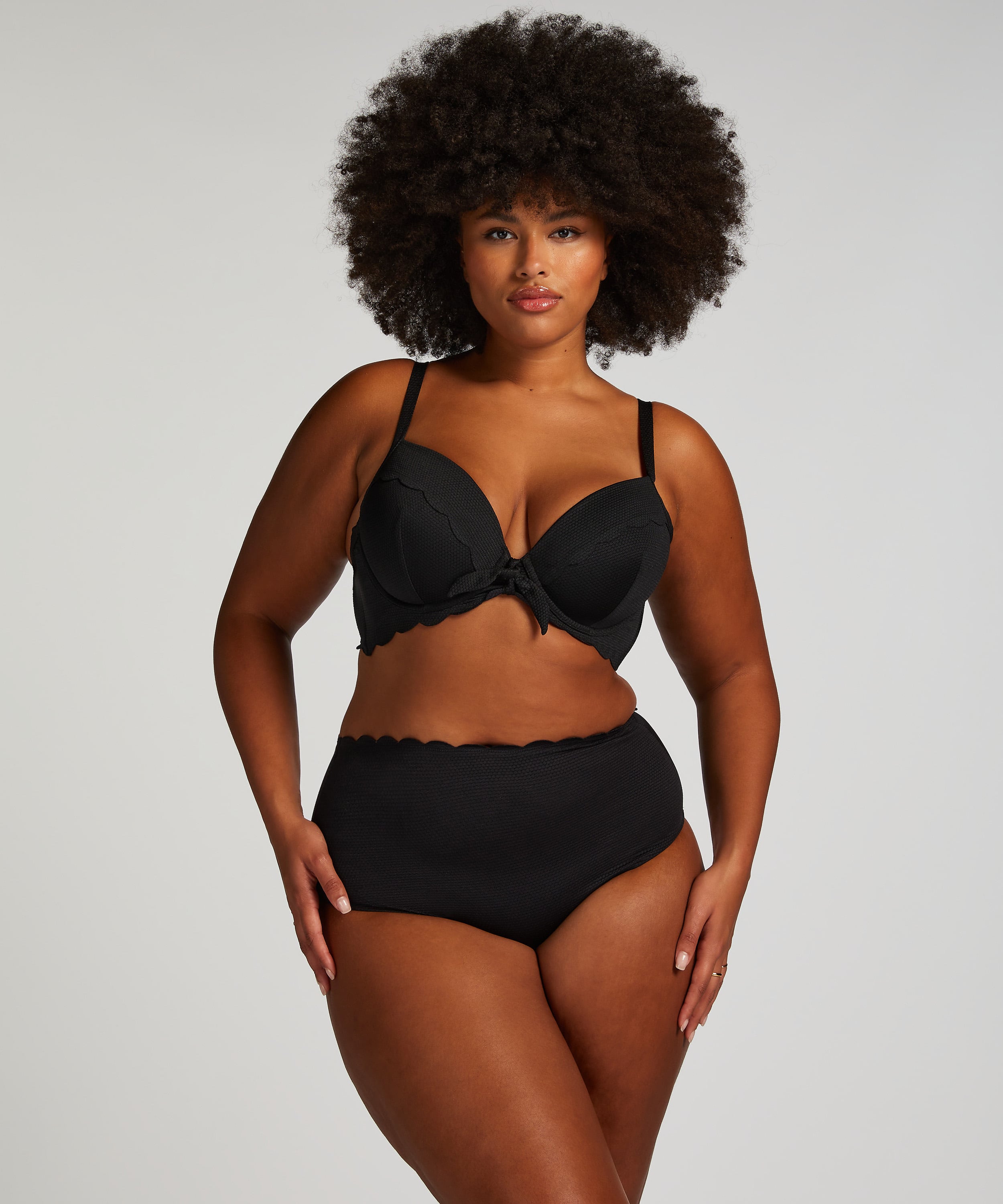 Majtki Bikini Rio Scallop, Czarny, main
