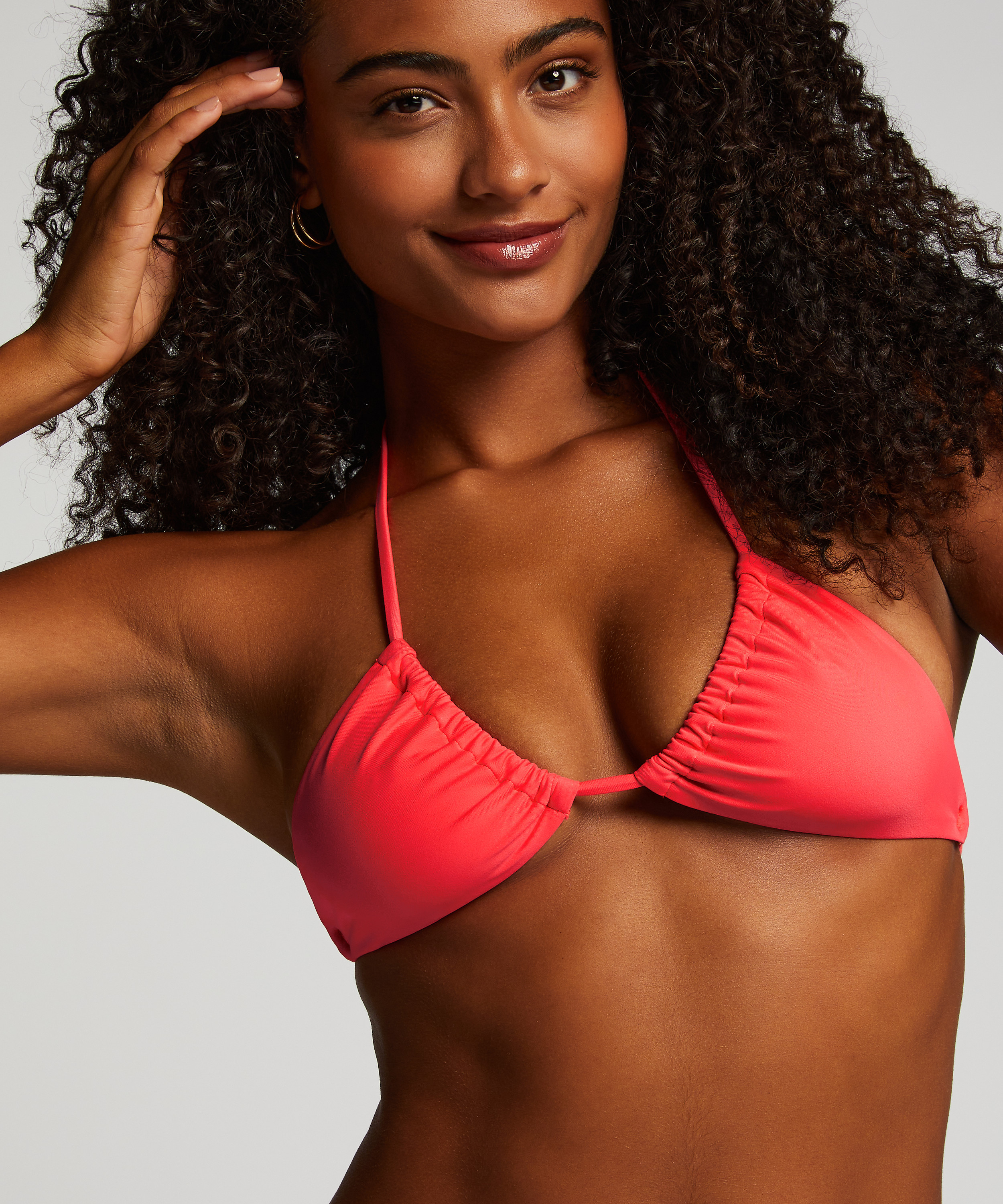 Tr&oacute;jkątna g&oacute;ra od bikini Doha, Czerwony, main