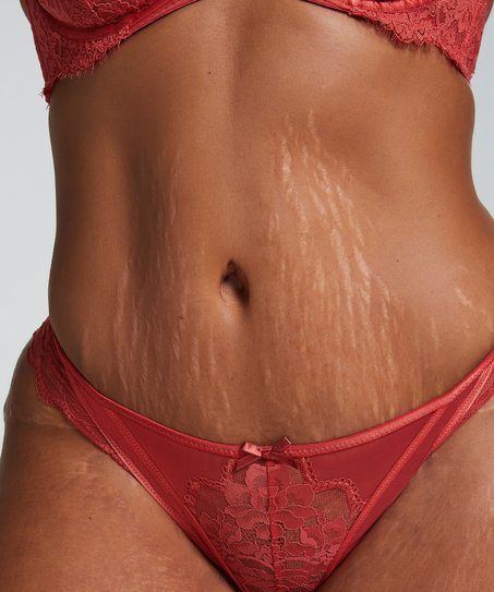 Brazyliany Lorna, Czerwony