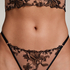 Brazyliany Anouk, Czarny