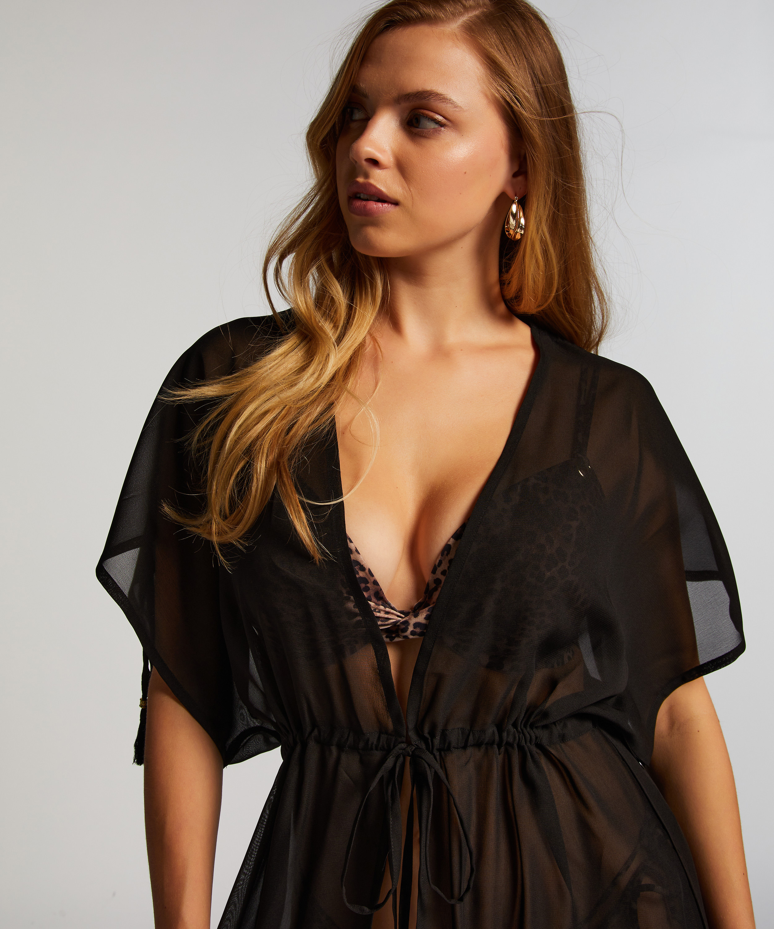 Przezroczyste kimono, Czarny, main