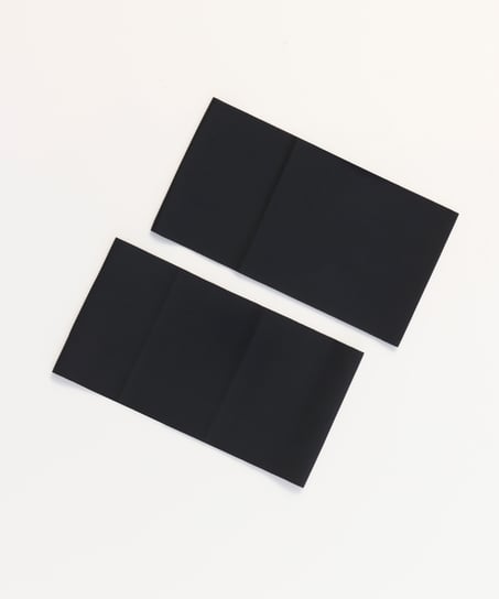 Mikroopaski Przeciw Otarciom, Czarny