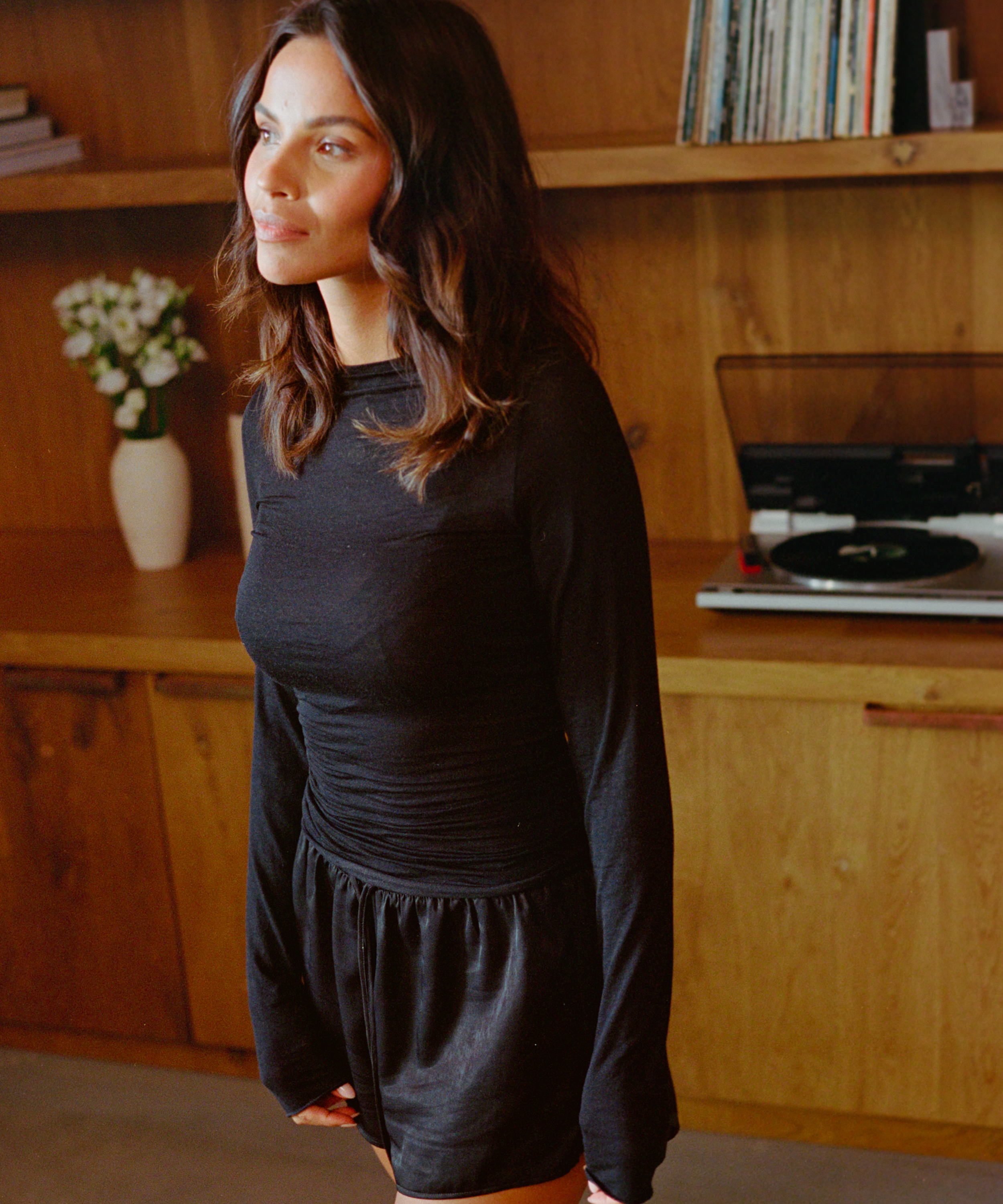 Satynowe szorty Minimal, Czarny, main