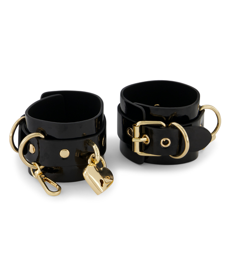 Private kajdanki, Czarny