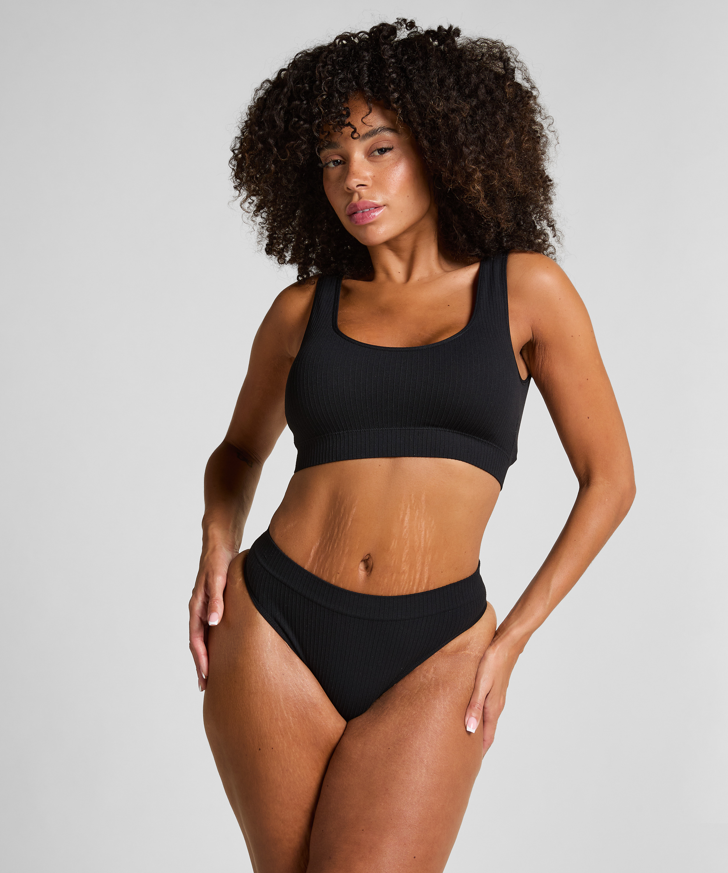 Majtki brazylijskie Dianne, Czarny, main