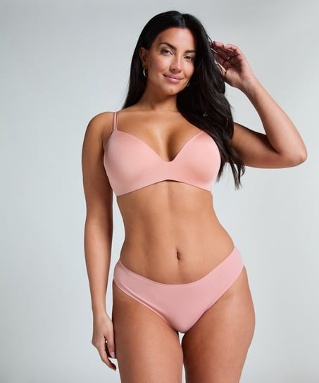 Niewidoczne brazyliany, R&oacute;żowy