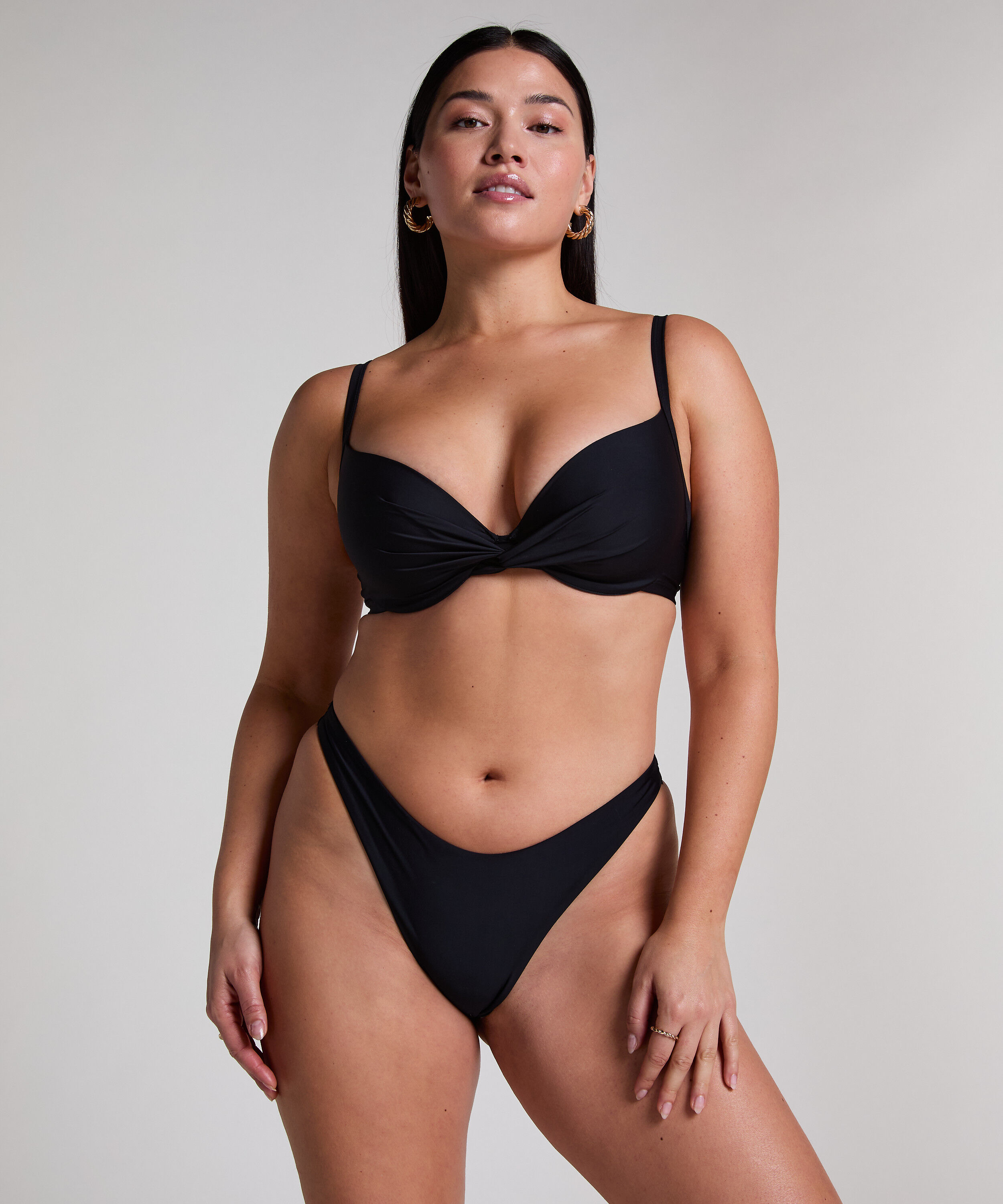 Majtki Bikini Wysoko Krojona Luna, Czarny