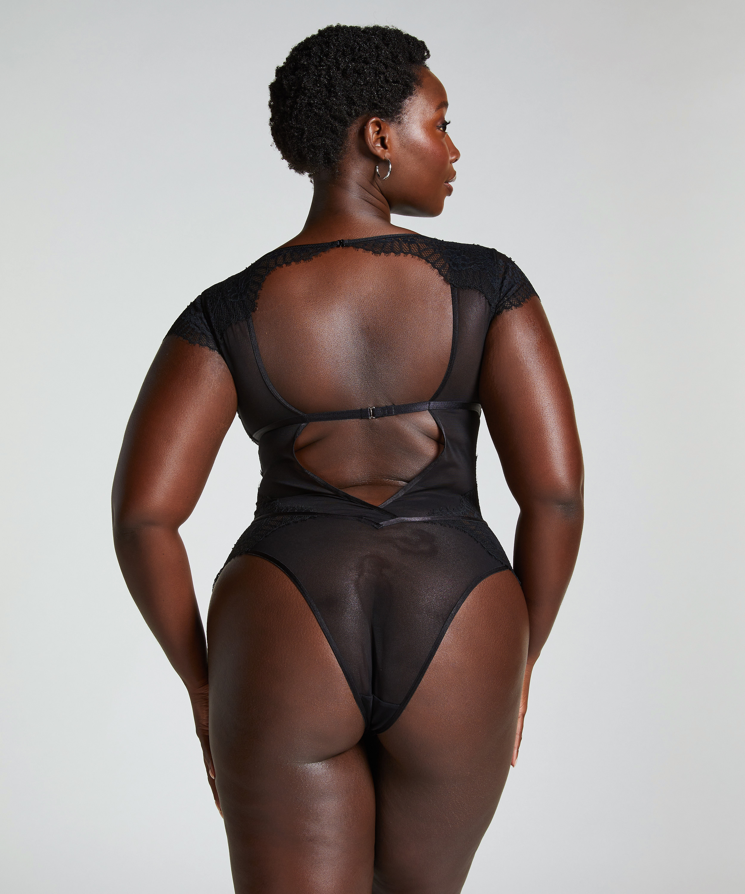 Body Daphne, Czarny, main
