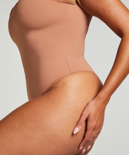 Smooth body, Brązowy