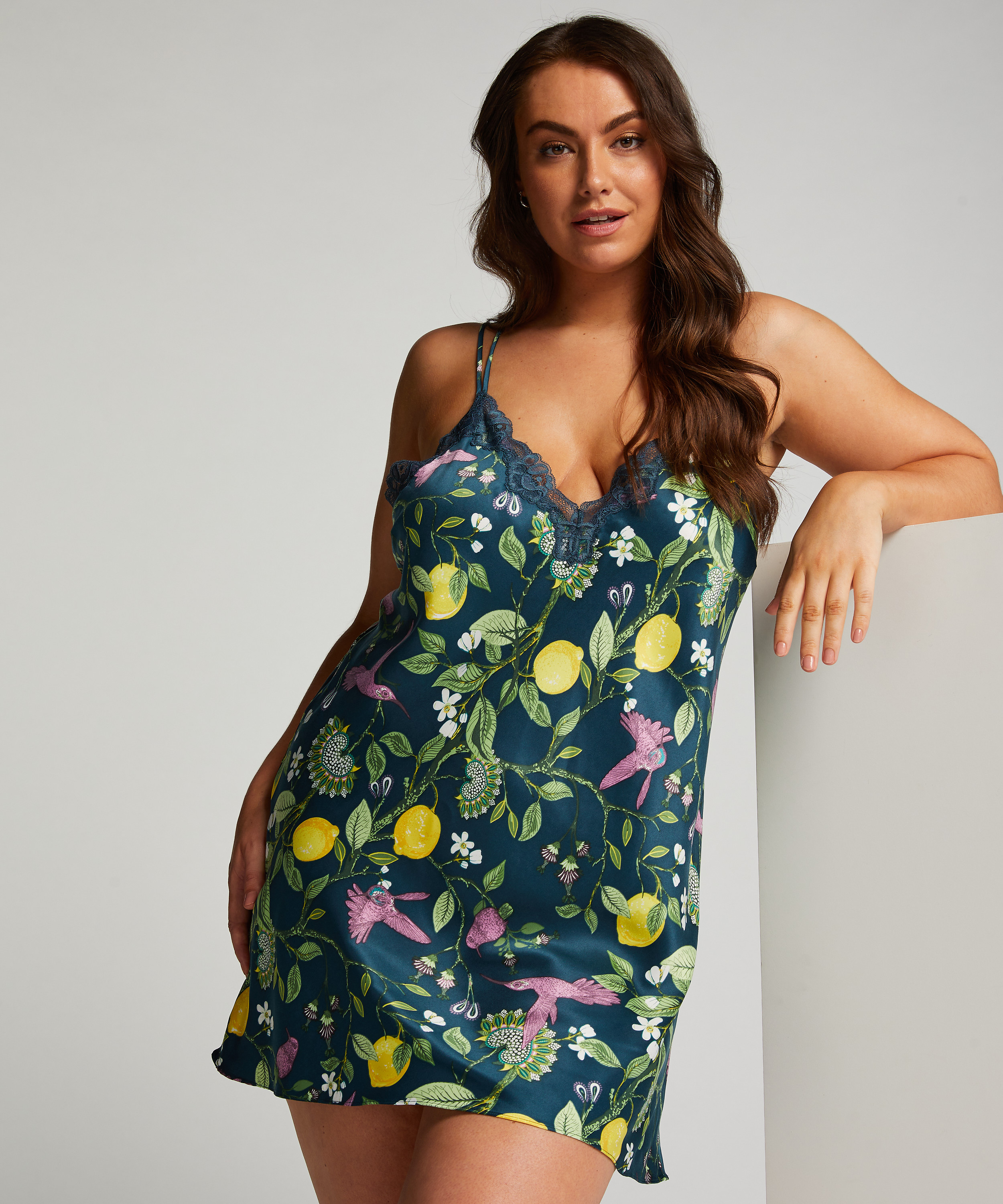 Satynowa halka, Niebieski, main