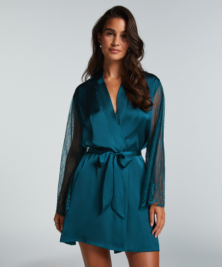 Satynowe kimono, Niebieski