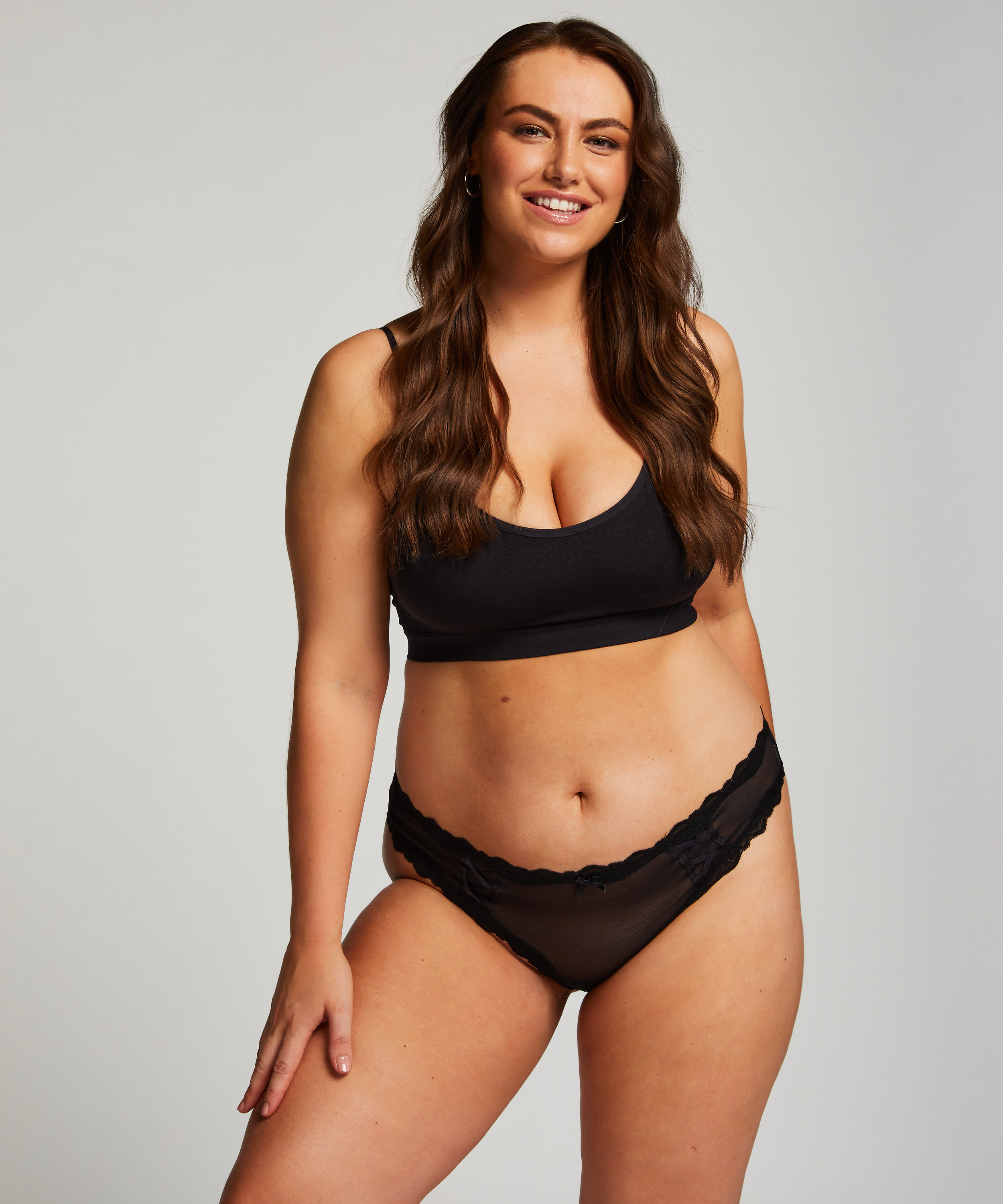 Brazyliany Astra, Czarny, main