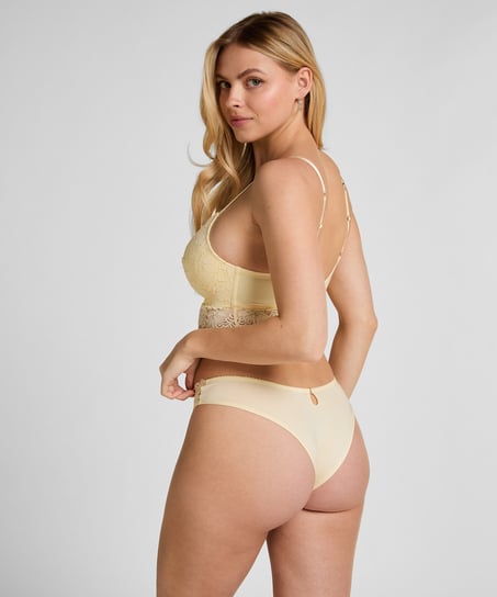 Brazyliany Andrea, Ż&oacute;łty