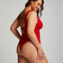 Body Mariah, Czerwony