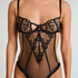 Body Scarlett, Czarny
