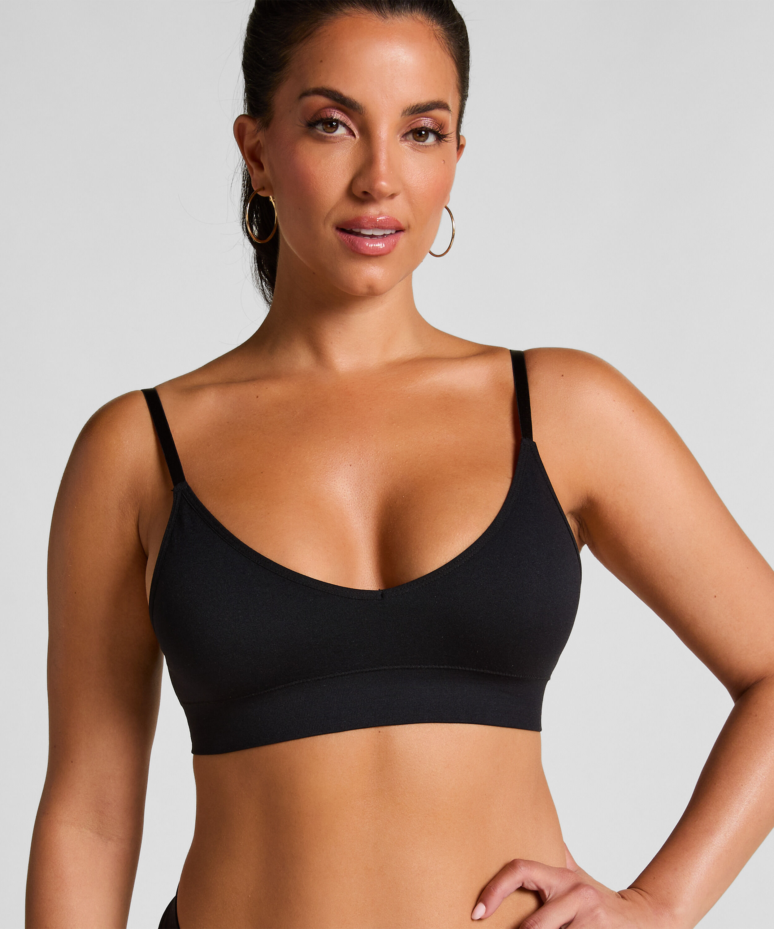 Tr&oacute;jkątny biustonosz bralette Dide, Czarny