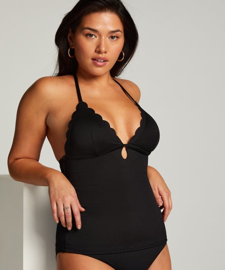 Kształtowane tankini, Czarny