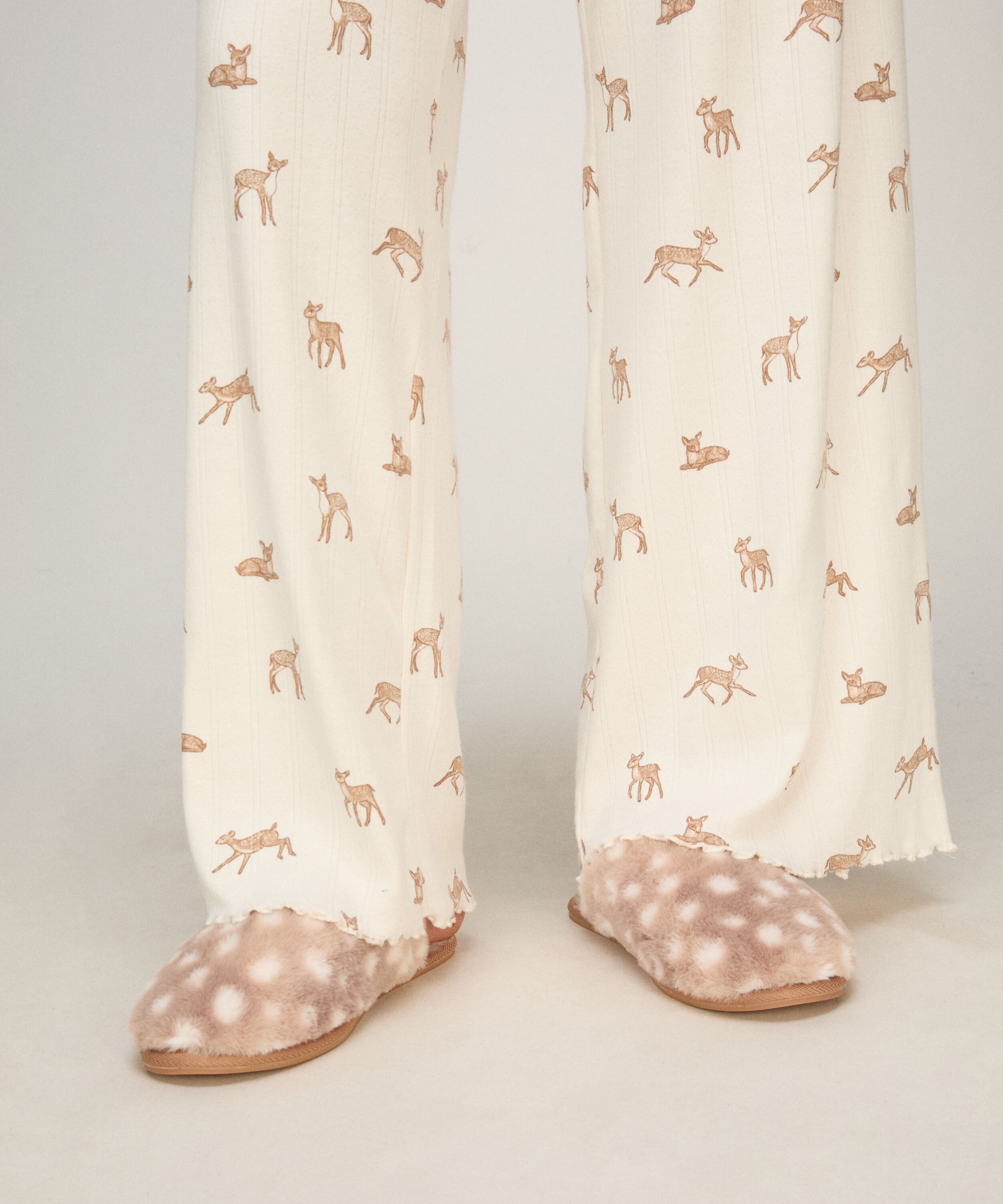 Kapcie Deer Faux Fur, Brązowy