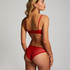 Brazyliany Pippa, Czerwony
